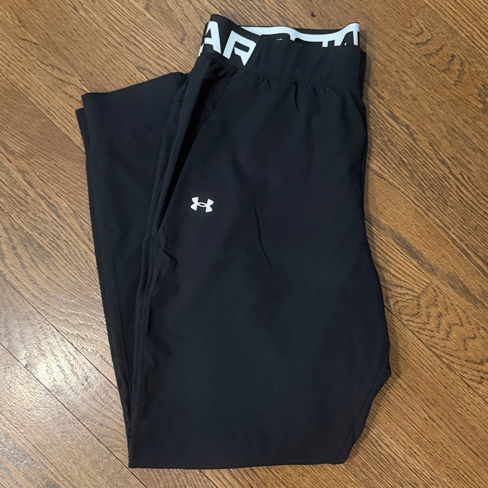 Under Armour Black and White Athletic Leggings